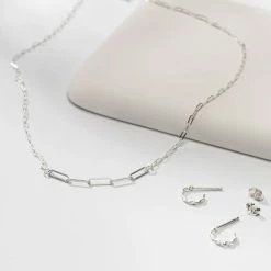 One & Eight 2263 Silver Paperclip Chain Necklace Short