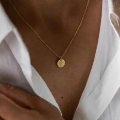 One & Eight Gold Oslo Necklace
