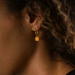 One & Eight Gold Venice Earrings