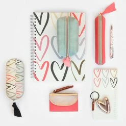 Caroline Gardner Boxed Pen Multi Outline Hearts