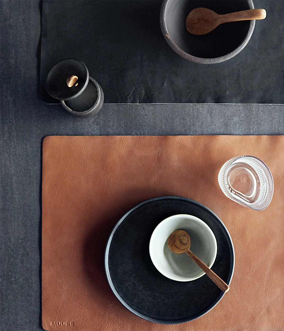 Muubs Salt & Pepper Set Hazel With 2 Olive Wood Spoons Inc 5 Muubs Salt & Pepper Set Hazel With 2 Olive Wood Spoons Inc