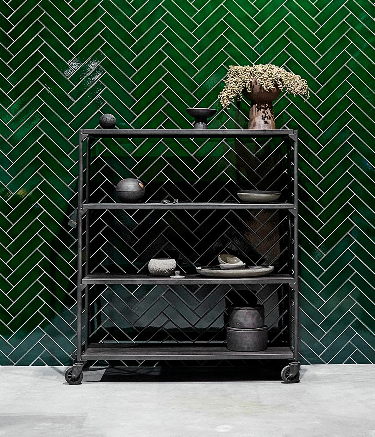 Muubs Small Brown Black Terracotta Fire Bowl 4 Muubs Small Brown Black Terracotta Fire Bowl