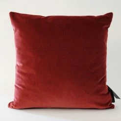 Melting Pot Amsterdam Effen Velours Kussen Framboos 45x45